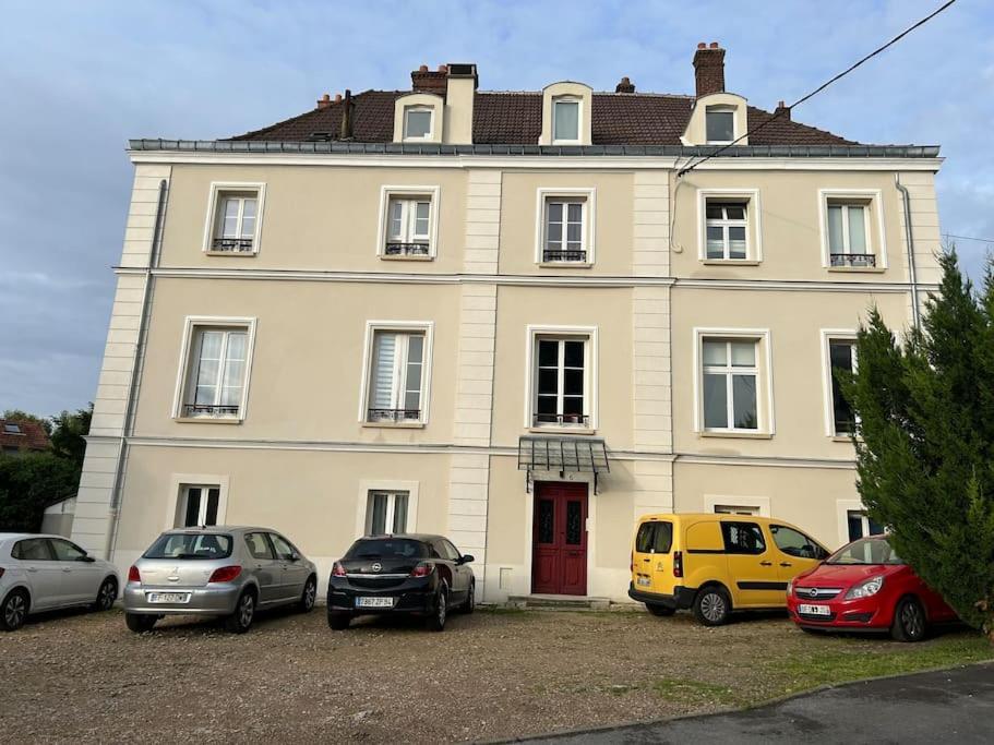 Le Petit Nid D'Yves Apartment Lagny-sur-Marne Luaran gambar